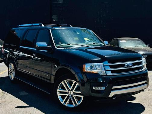 Shadow Black 2017 Ford Expedition EL Platinum