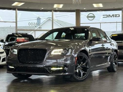 2022 Chrysler 300 S