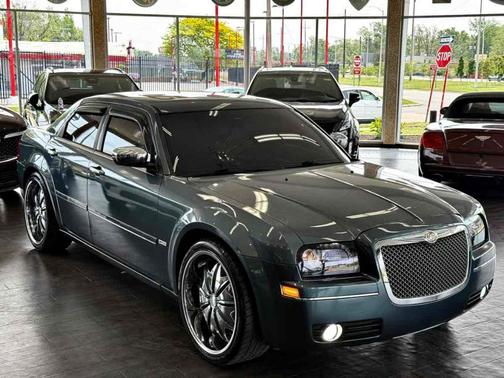 2005 Chrysler 300 Touring