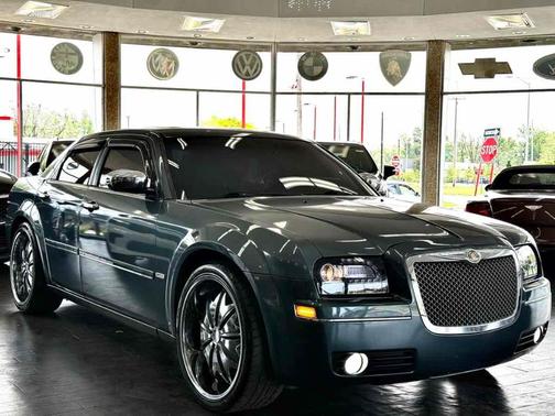 2005 Chrysler 300 Touring