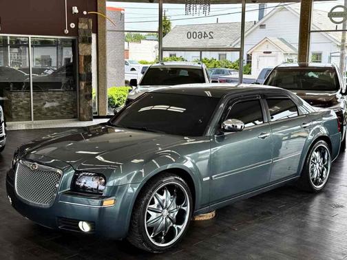 2005 Chrysler 300 Touring