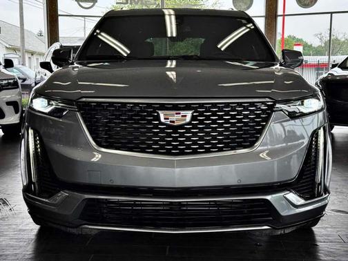 2023 Cadillac XT6 Luxury FWD