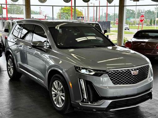 2023 Cadillac XT6 Luxury FWD