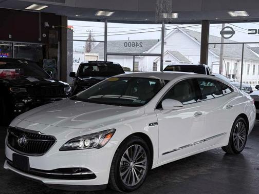 2017 Buick LaCrosse Essence