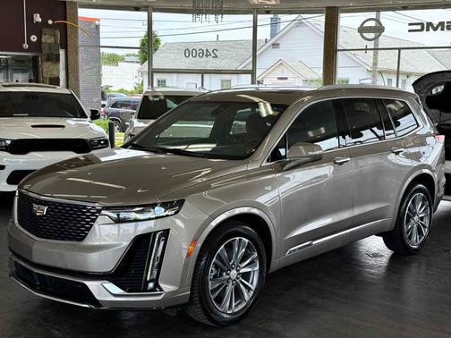 2022 Cadillac XT6 Premium Luxury AWD