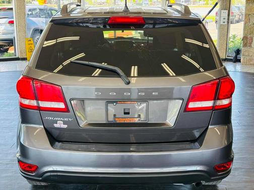 Granite Crystal Clearcoat Metallic 2015 Dodge Journey SE