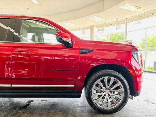 Cayenne Red Tintcoat 2022 GMC Yukon Denali