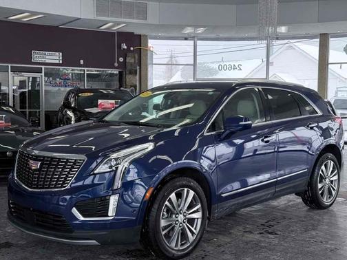 2025 Cadillac XT5 Premium Luxury