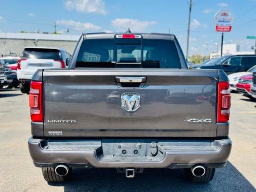 Granite Crystal Clearcoat Metallic 2019 RAM 1500 Limited