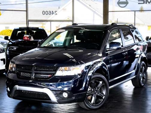 2019 Dodge Journey Crossroad