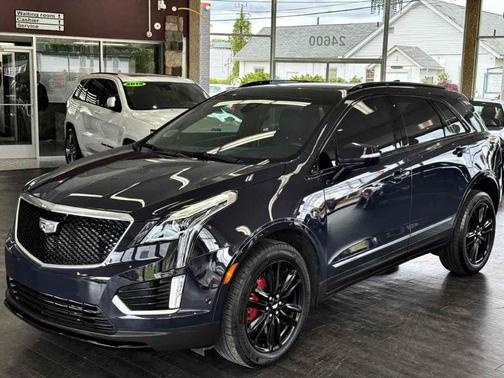2024 Cadillac XT5 Sport