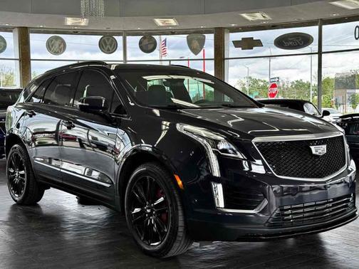 2024 Cadillac XT5 Sport