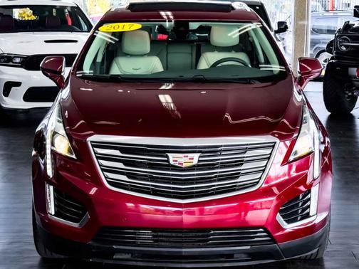 2017 Cadillac XT5 Luxury