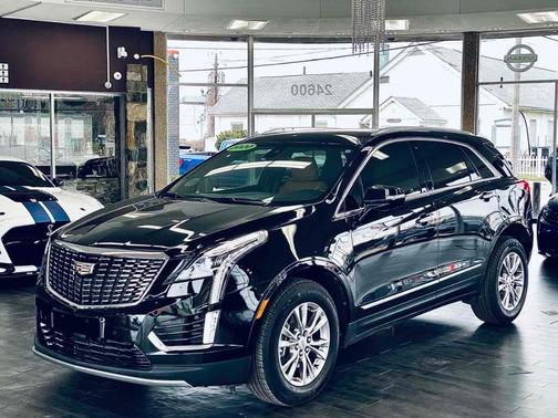2020 Cadillac XT5 Premium Luxury