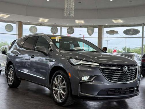 2024 Buick Enclave Premium