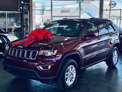 2020 Jeep Grand Cherokee Laredo E