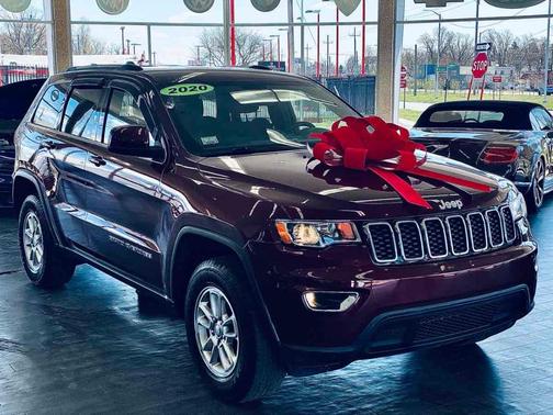 2020 Jeep Grand Cherokee Laredo E