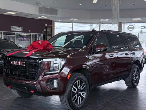 2023 GMC Yukon XL AT4