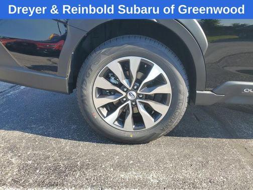 2025 Subaru Outback Touring XT