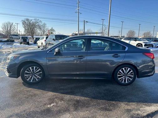 2019 Subaru Legacy 2.5i