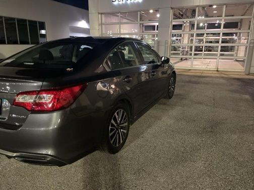 2019 Subaru Legacy 2.5i