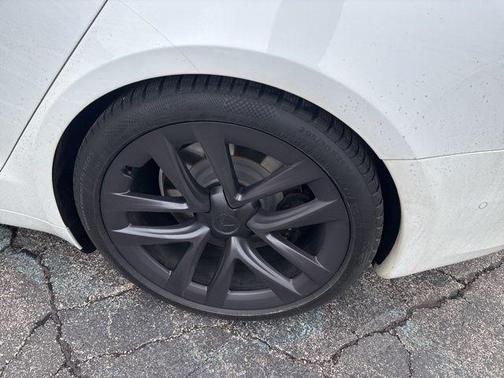 2021 Tesla Model S Long Range