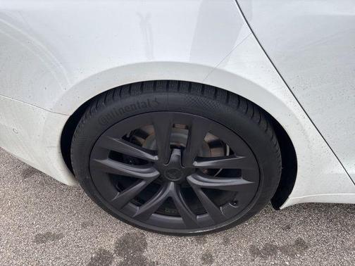 2021 Tesla Model S Long Range