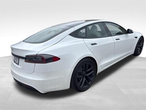 2021 Tesla Model S Long Range