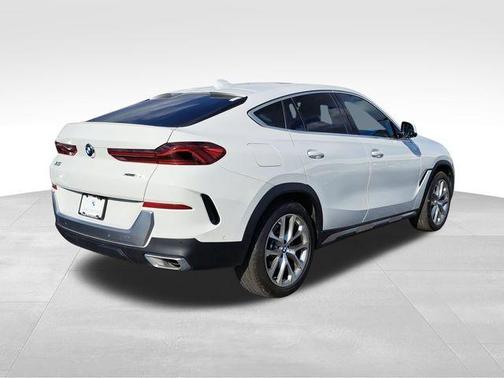 2023 BMW X6 xDrive40i