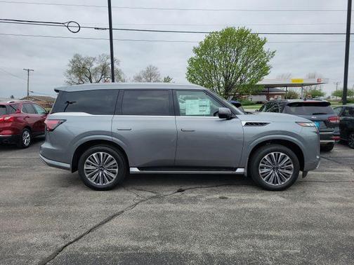 2025 INFINITI QX80 SENSORY