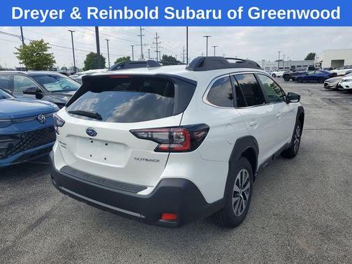 2025 Subaru Outback Premium