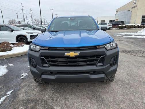 2023 Chevrolet Colorado WT