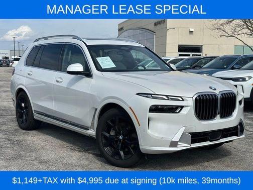 Mineral White Metallic 2025 BMW X7 xDrive40i