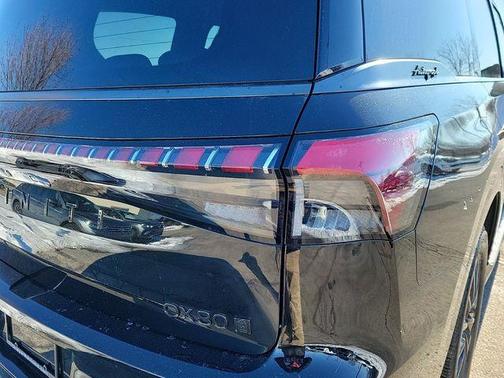 2025 INFINITI QX80 AUTOGRAPH