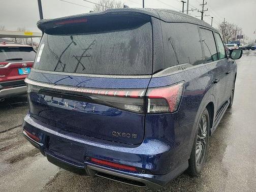 2025 INFINITI QX80 AUTOGRAPH