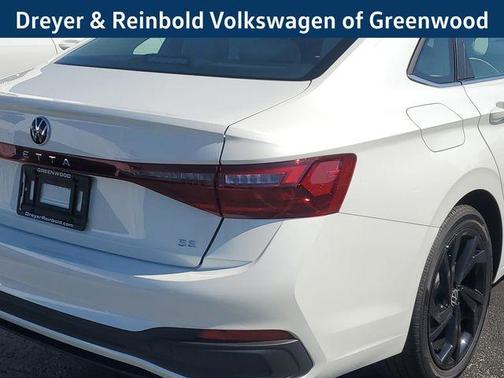 2025 Volkswagen Jetta 1.5T SE