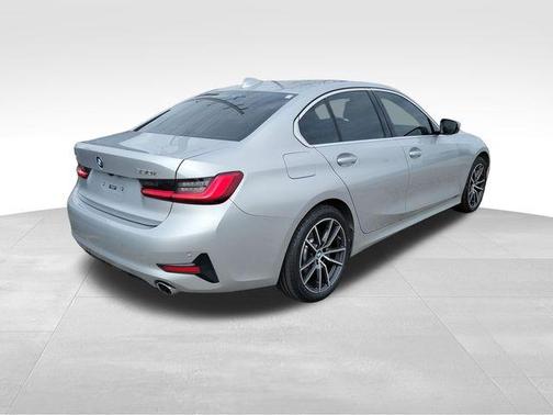 2019 BMW 330 i xDrive