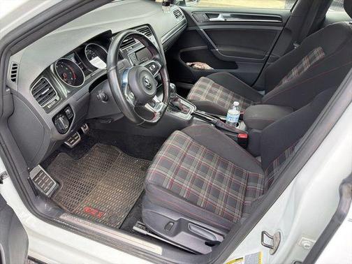 2015 Volkswagen Golf GTI 