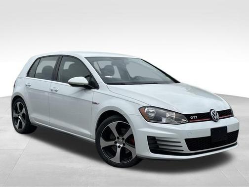 Pure White 2015 Volkswagen Golf GTI S