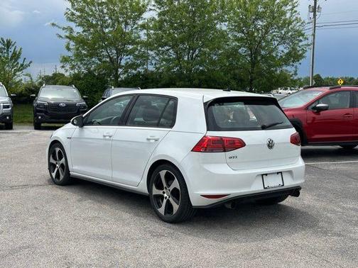 Pure White 2015 Volkswagen Golf GTI S