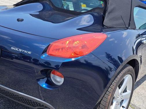 2006 Pontiac Solstice Base