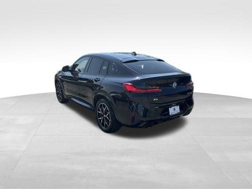 2025 BMW X4 M40i