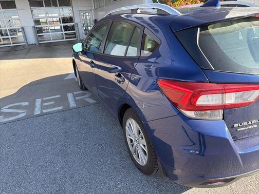 2018 Subaru Impreza 2.0i Premium