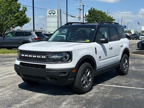 Oxford White 2022 Ford Bronco Sport Badlands
