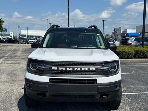 Oxford White 2022 Ford Bronco Sport Badlands