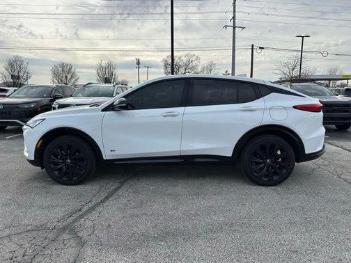 Summit White 2025 Buick Envista Sport Touring