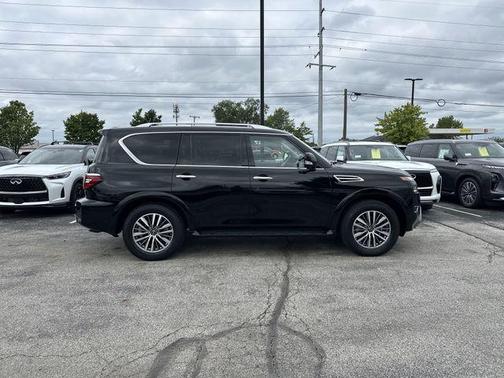 2024 Nissan Armada SL