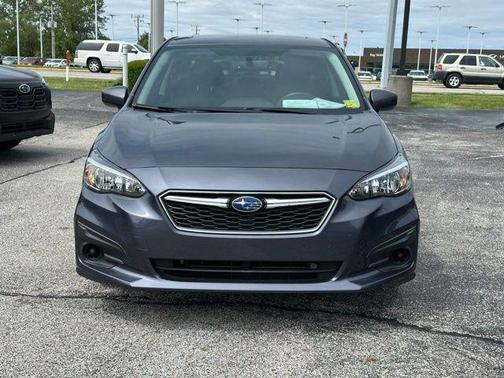 Carbide Gray Metallic 2017 Subaru Impreza 2.0i Premium