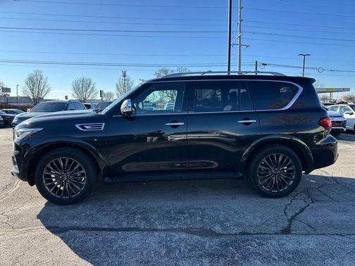 2024 INFINITI QX80 SENSORY