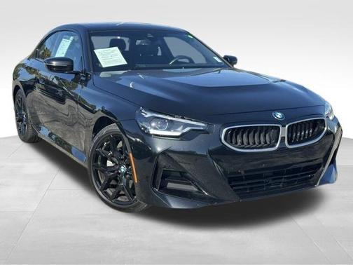 2025 BMW 230 i xDrive
